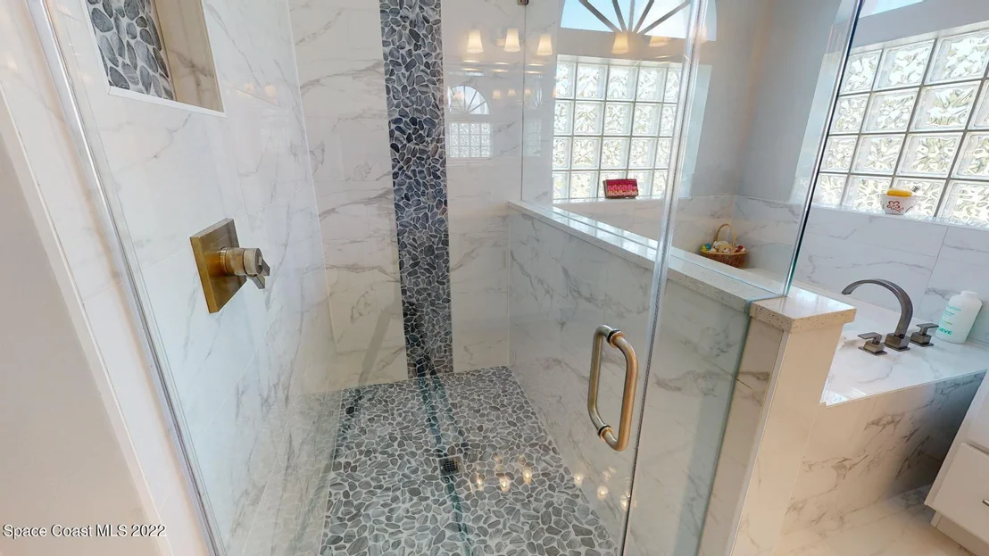 Photo of 909 Nelson Drive