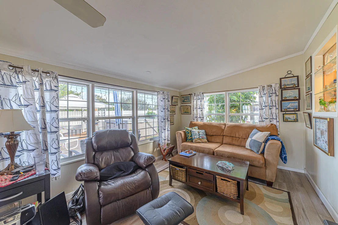 Photo of 1023 Eyerly Lane NE