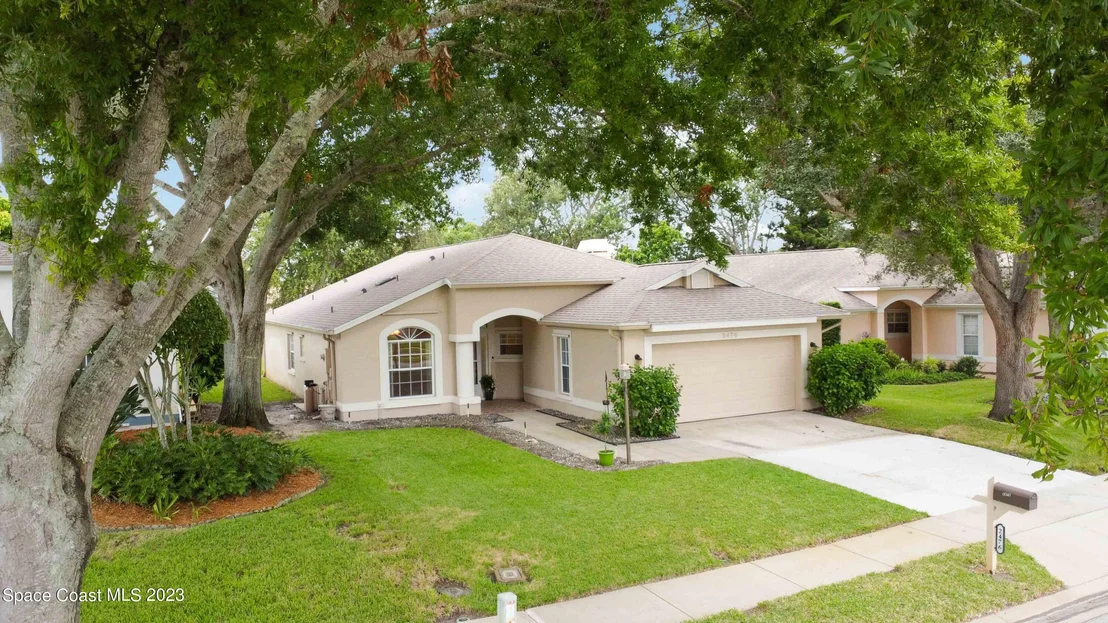 Photo of 2476 Coral Ridge Circle