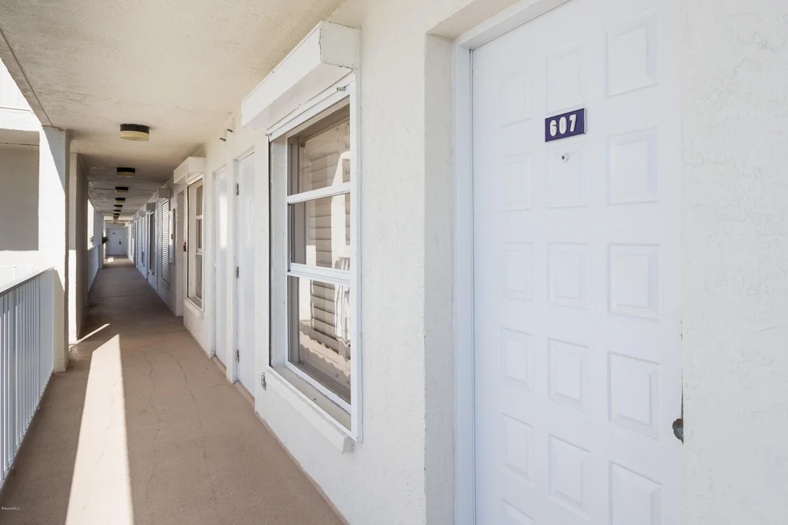 Photo of Unit 607 at 2225 Highway A1a