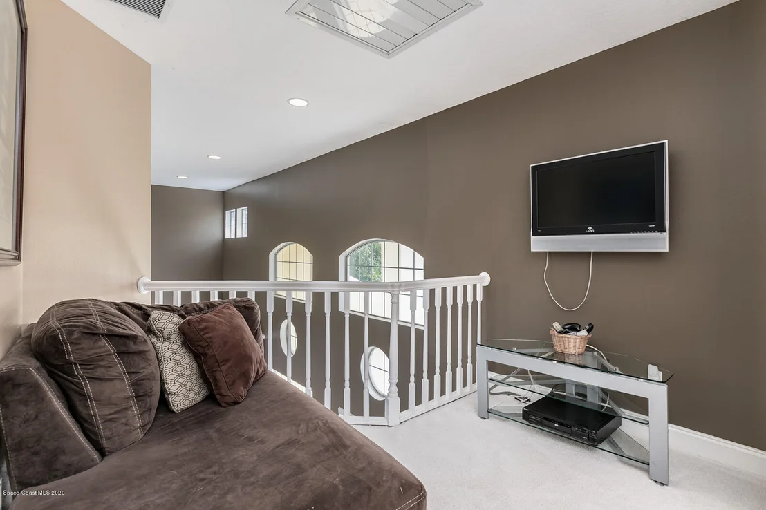 Photo of 4435 Canard Road