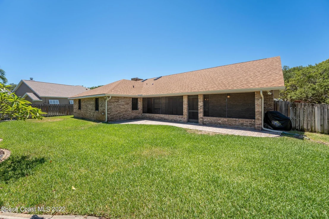 Photo of 588 Peregrine Drive