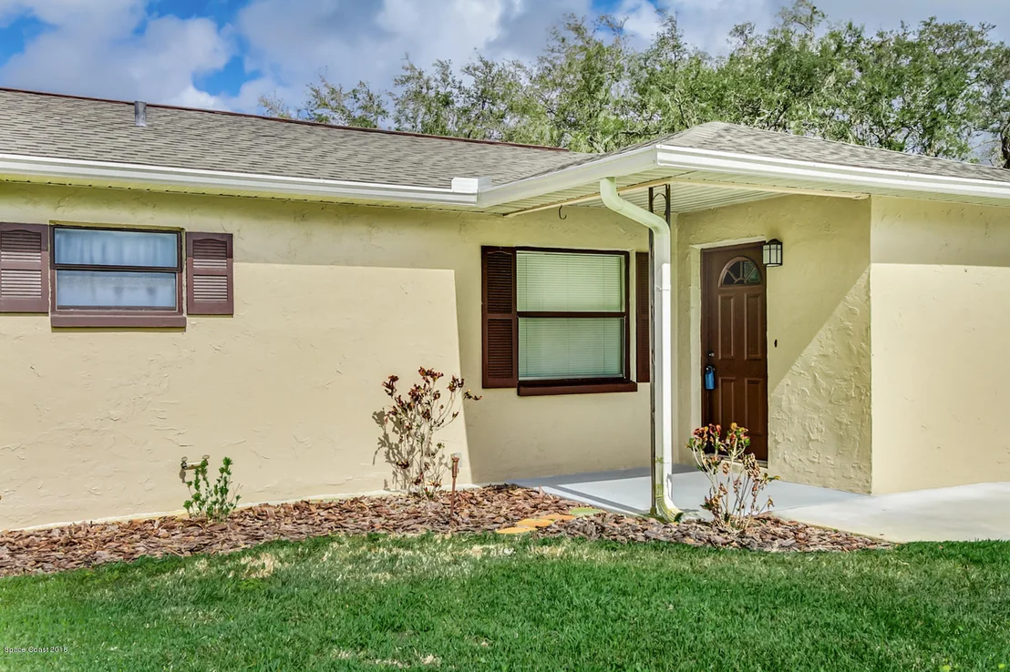 Photo of 4400 Ponds Drive