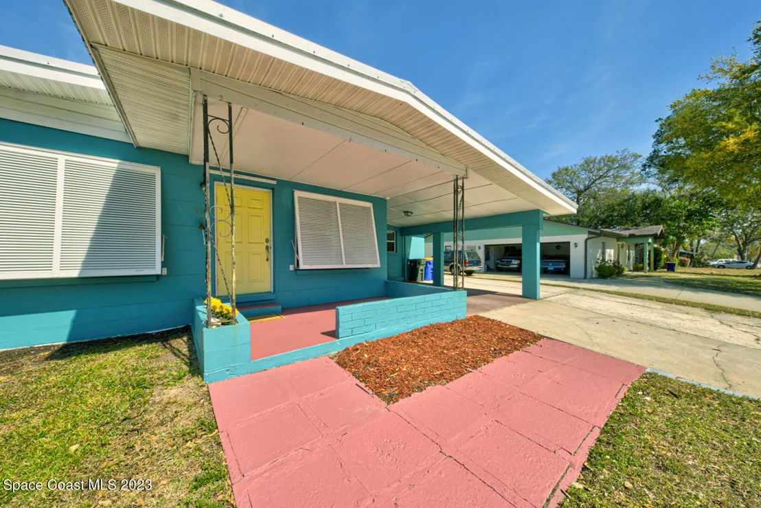 Photo of 114 Orange Avenue