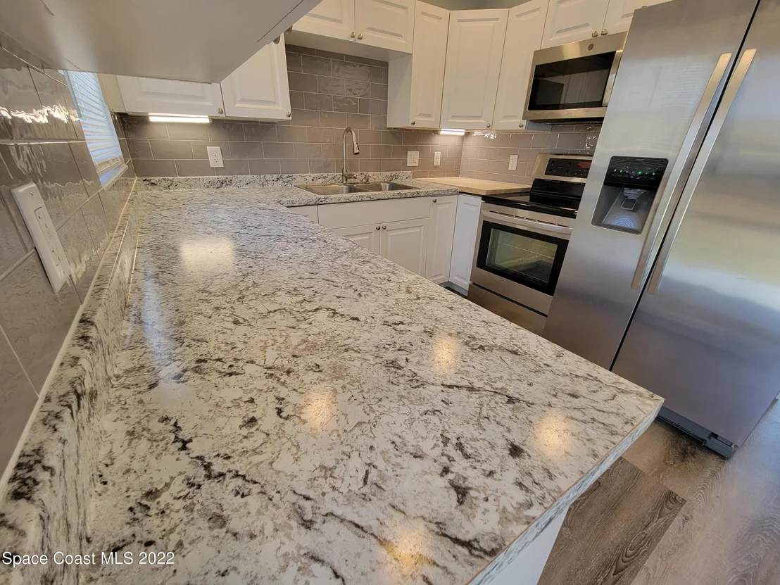 Photo of 337 Ponce De Leon Avenue