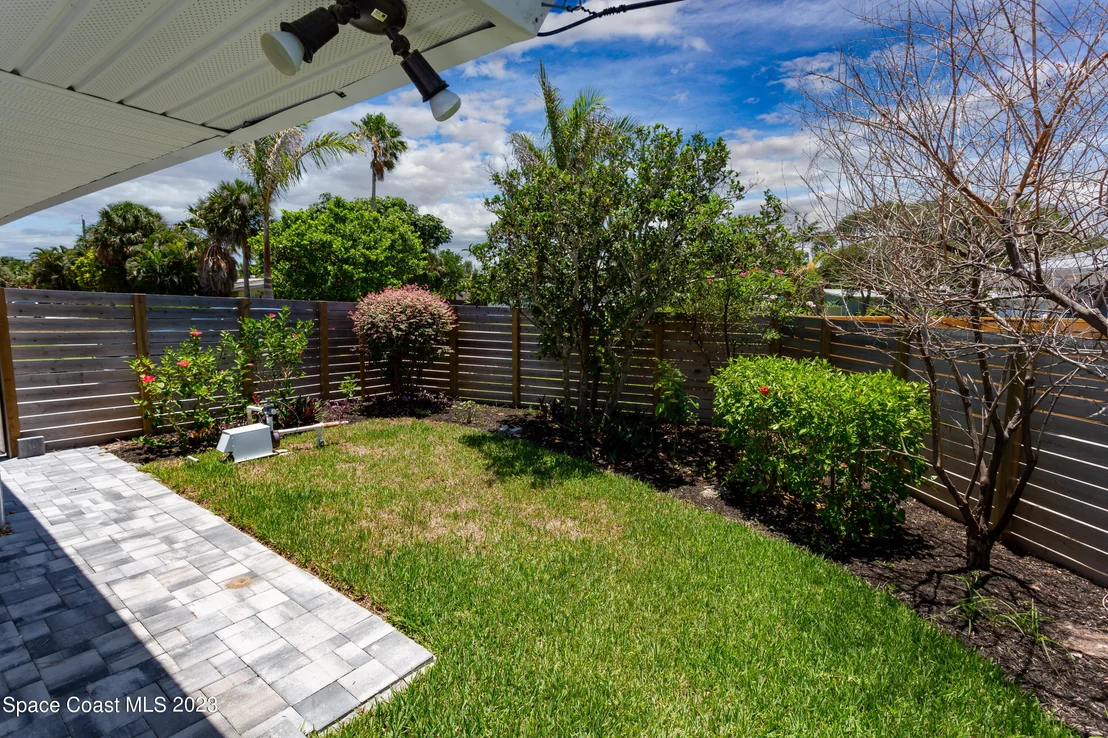 Photo of 500 Hibiscus Trail