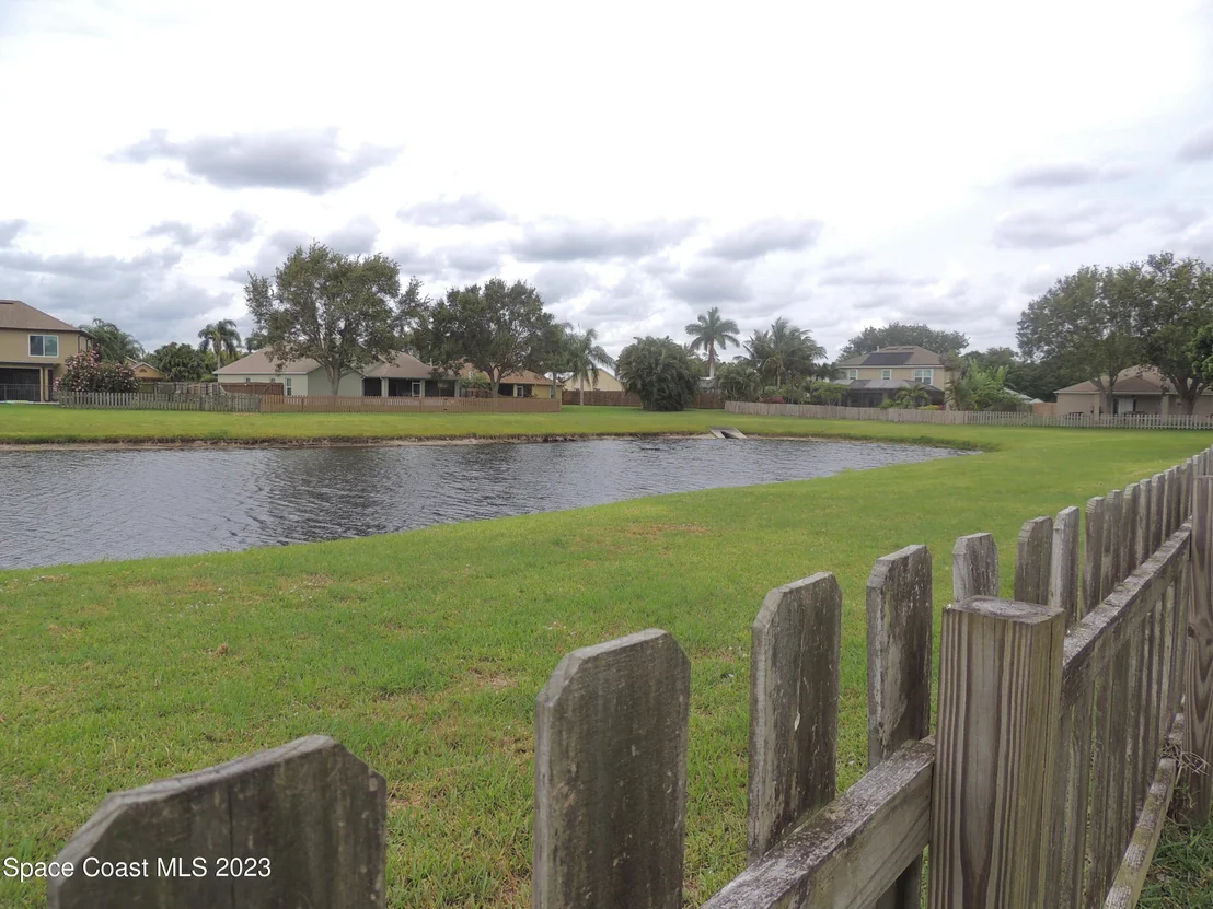 Photo of 294 Mcclain Drive