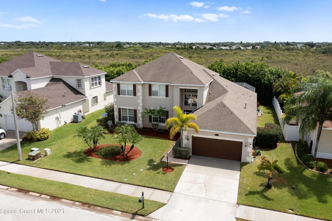 Photo of 3416 Peninsula Circle