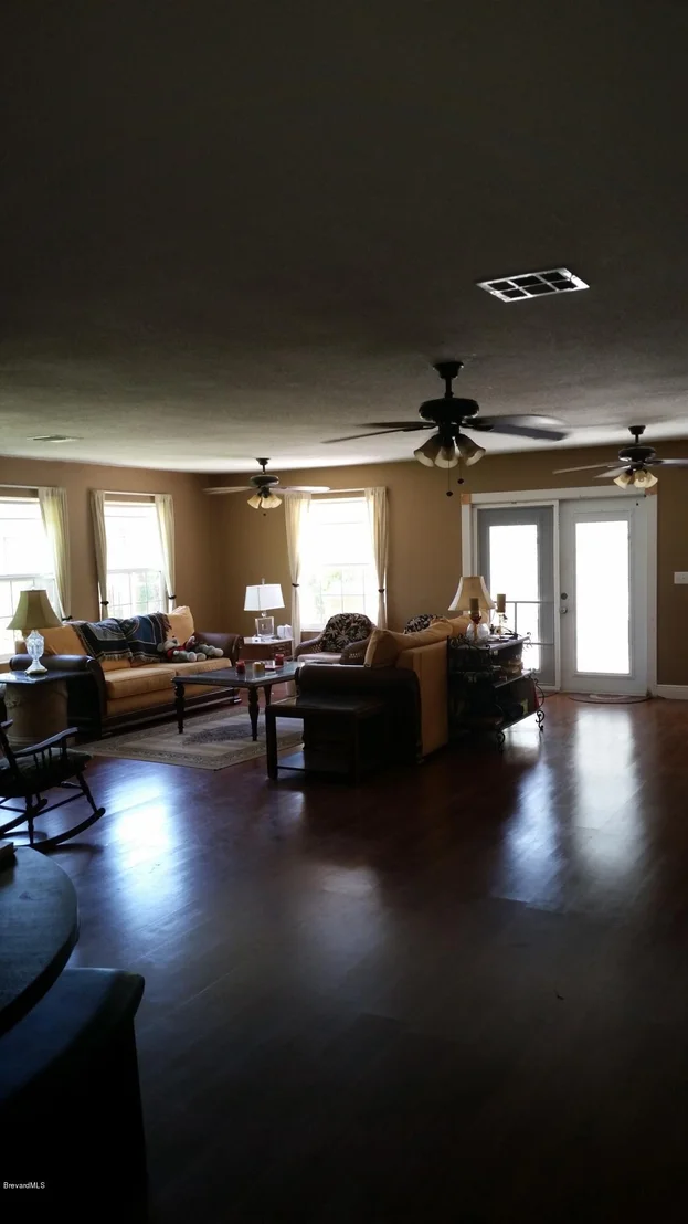 Photo of 1367 Fargo Drive