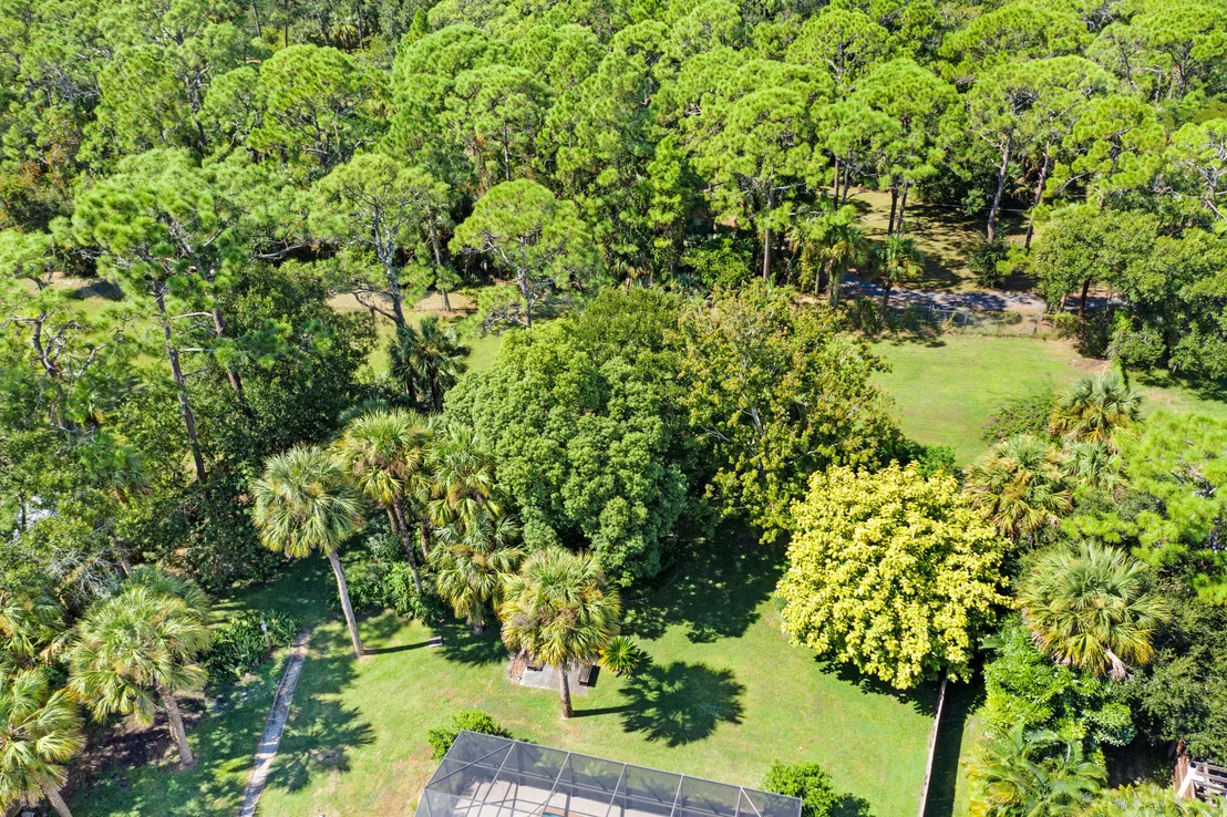 Photo of 1720 Hidden Lake Drive