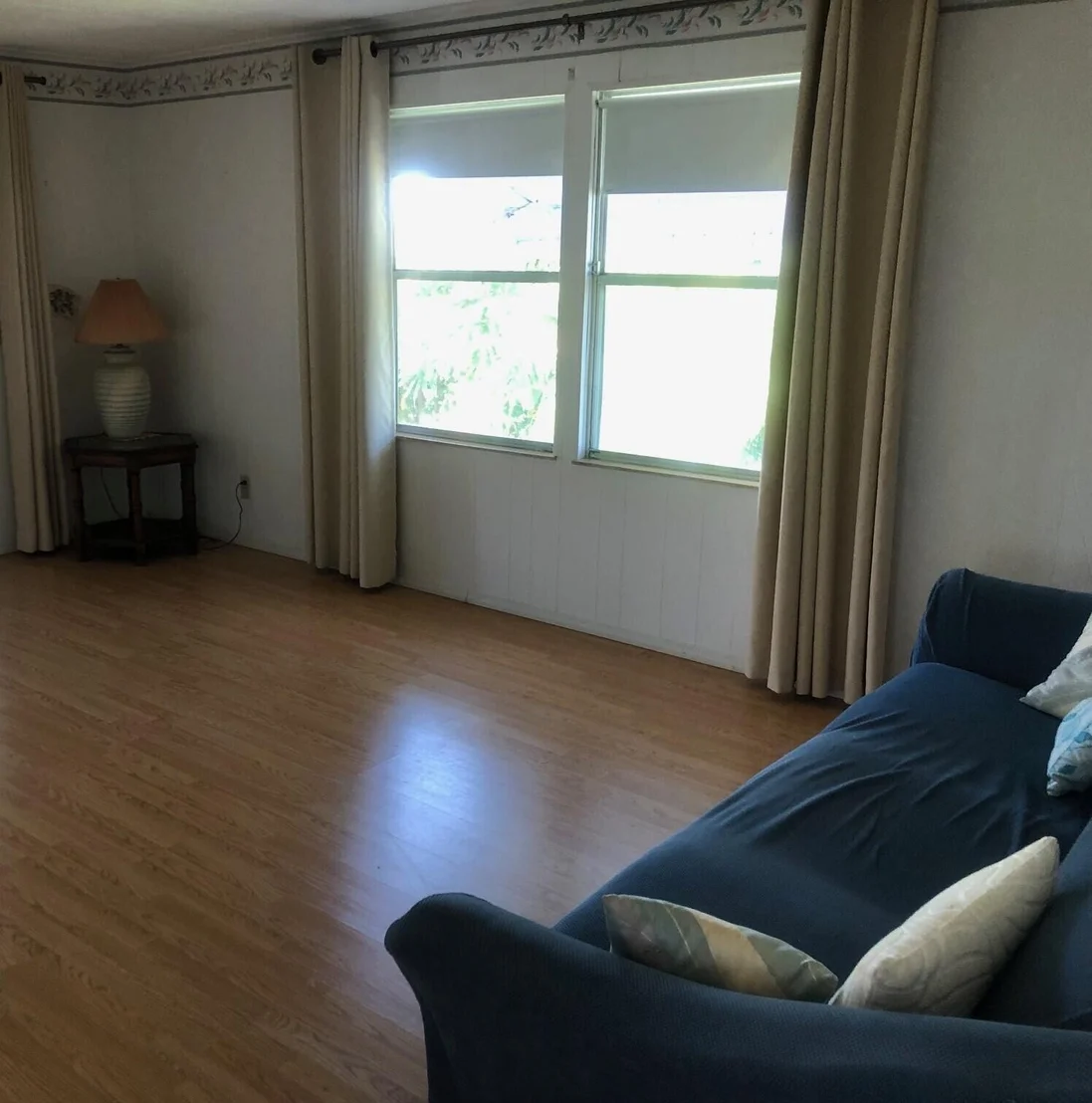 Photo of 560 Jennifer Circle