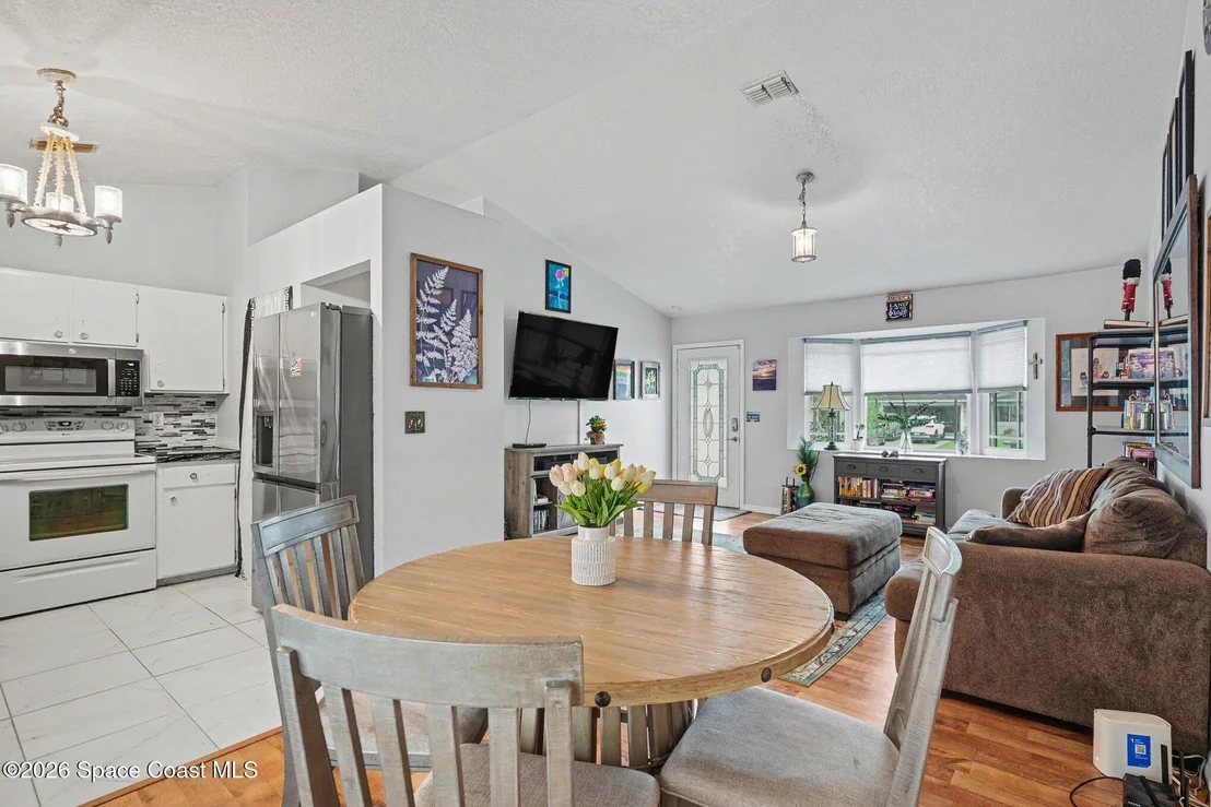 Photo of 6560 Dock Avenue