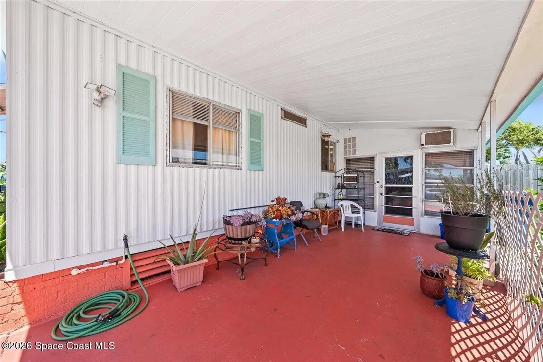Photo of 1797 Coco Plum Street NE