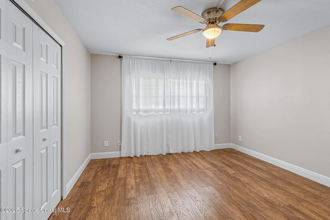 Photo of Unit 1218 at 305 Tangle Run Boulevard