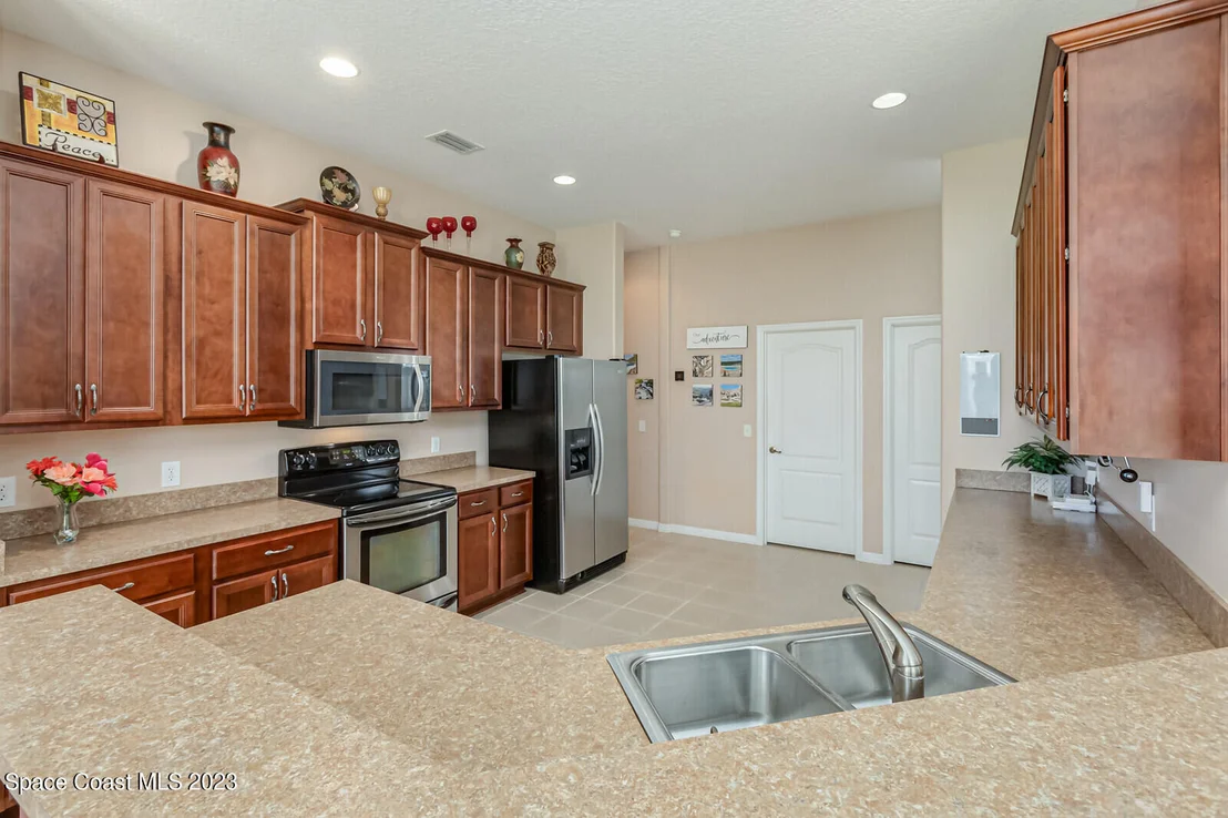 Photo of 2333 Woodfield Circle
