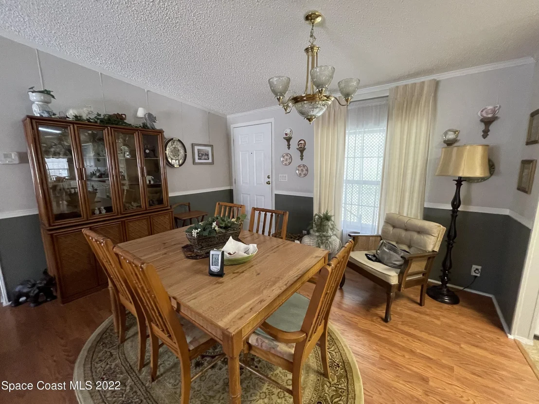 Photo of 303 Buttonwood Court