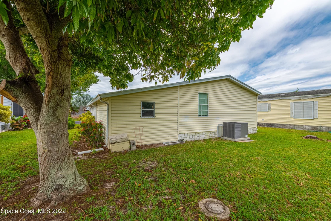 Photo of 7523 Boxelder Road