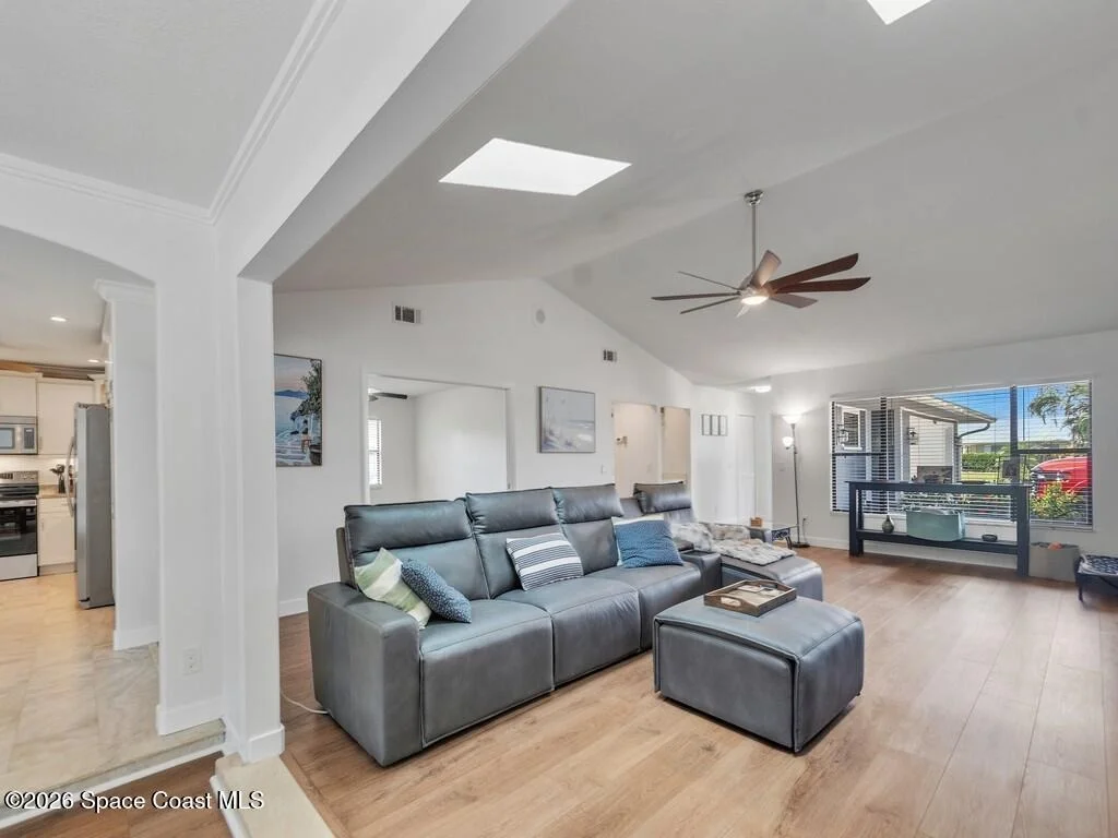 Photo of 330 W Forest Trail