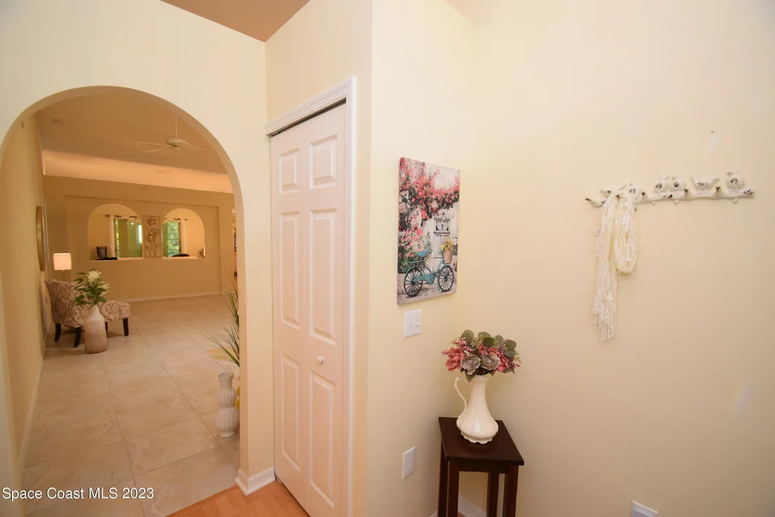 Photo of 2190 Spring Creek Circle NE