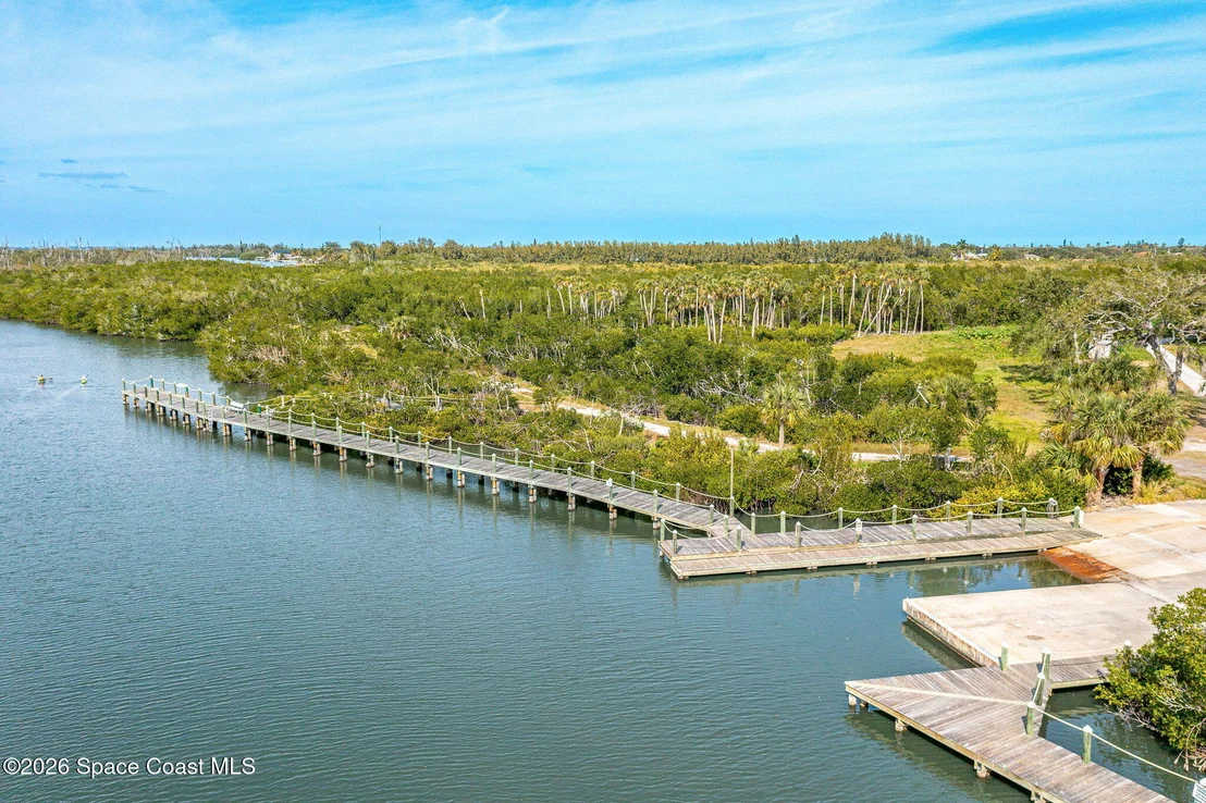 Photo of 162 Whaler Drive