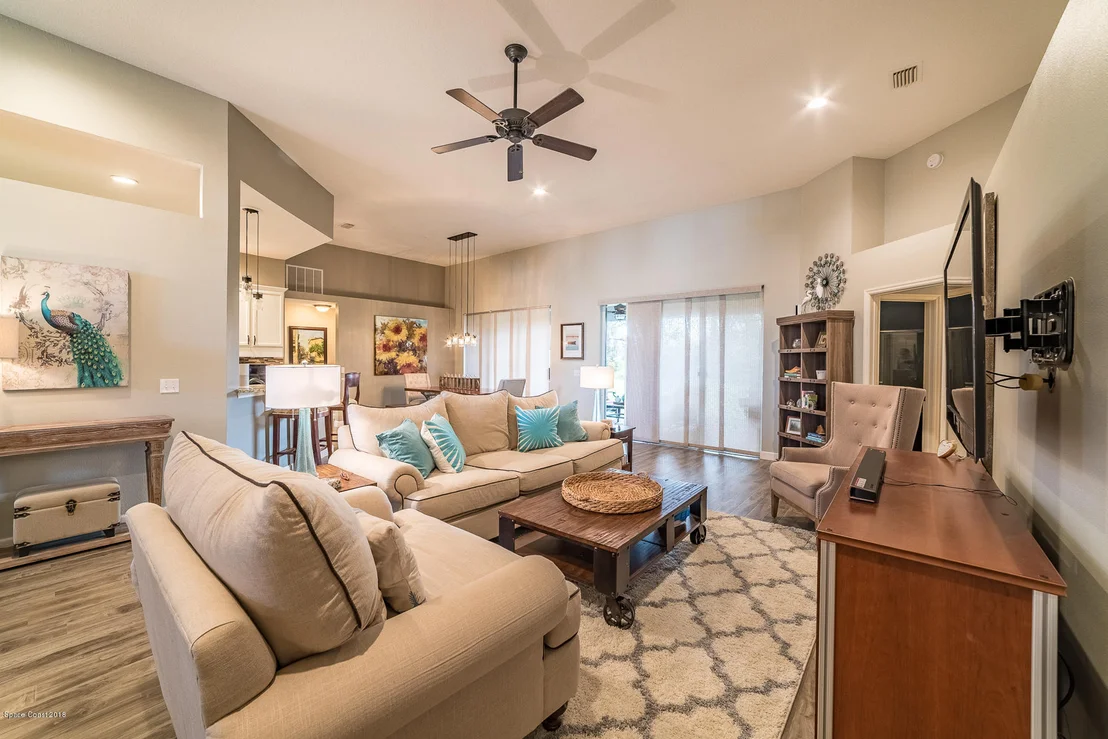 Photo of 2811 Englewood Drive