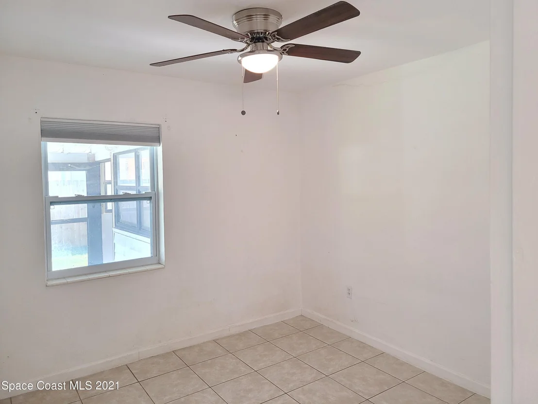 Photo of 1061 Cable Lane NE