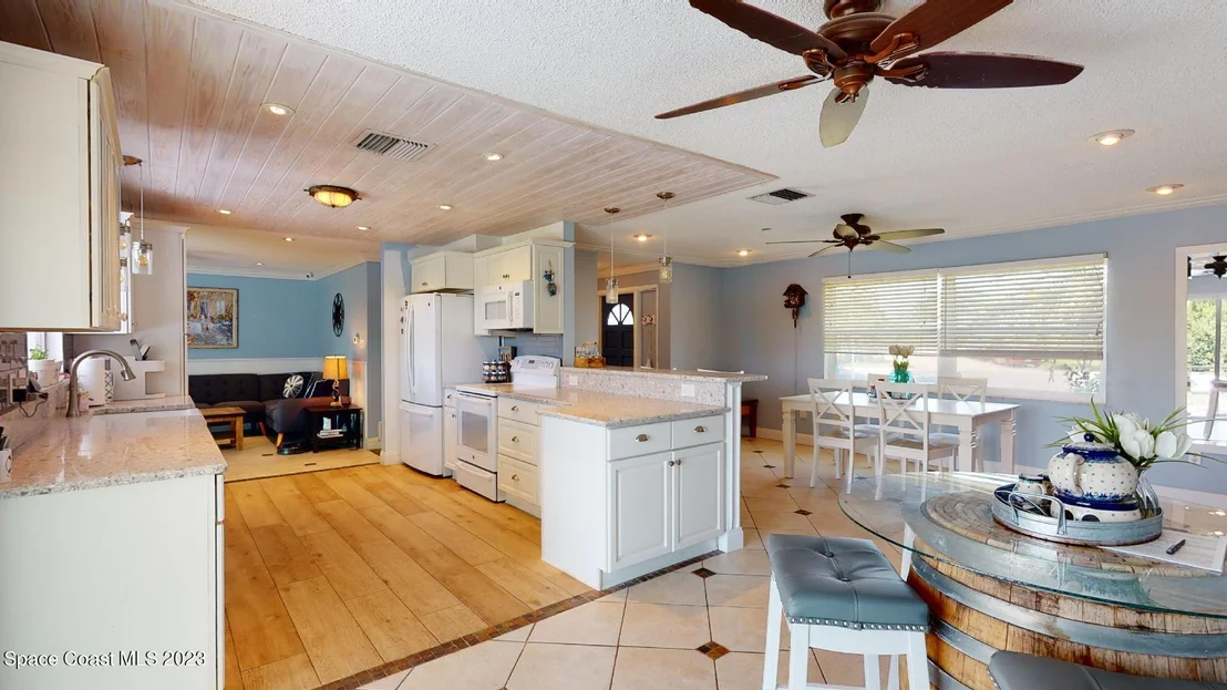 Photo of 452 Eagle Drive