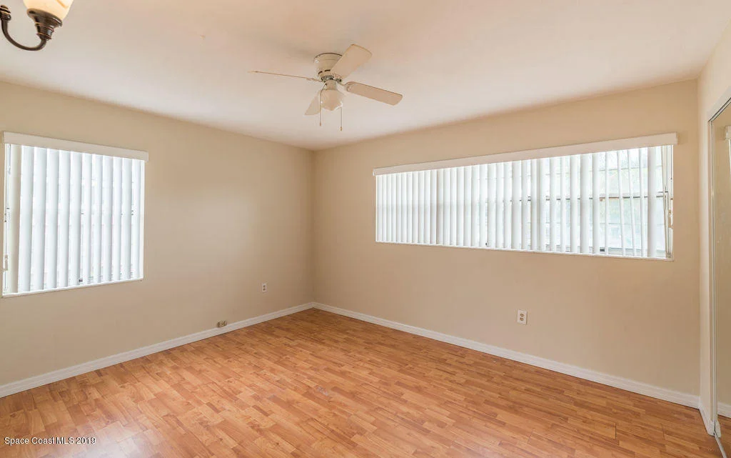 Photo of 720 Van Buren Street