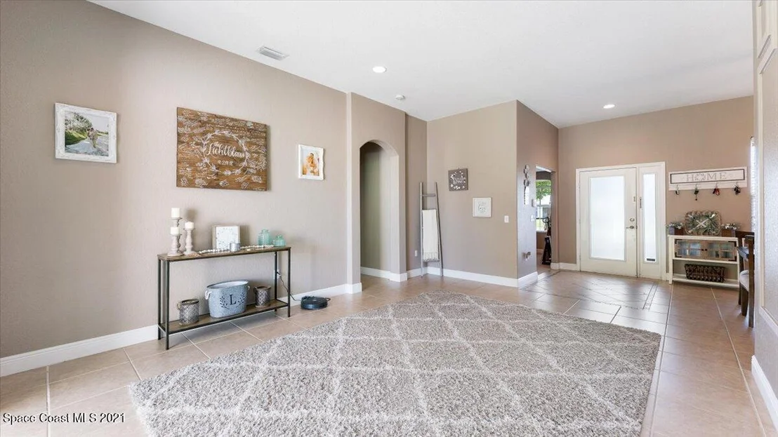 Photo of 6065 Grissom Parkway