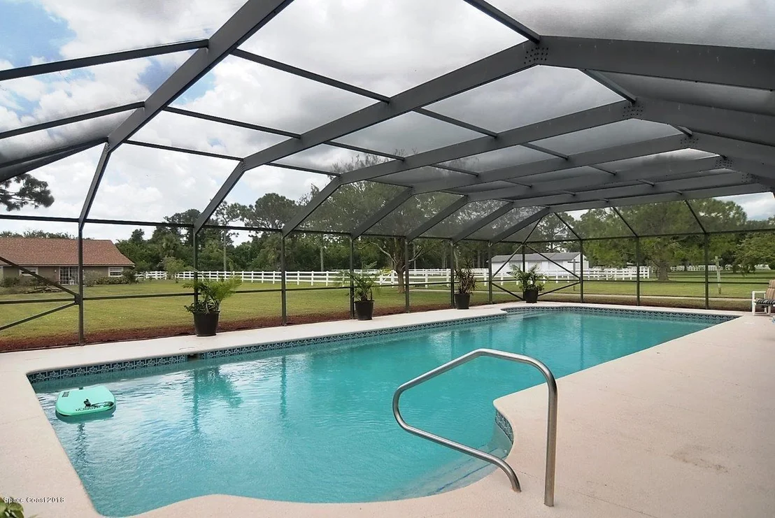 Photo of 4107 Pinewood Road