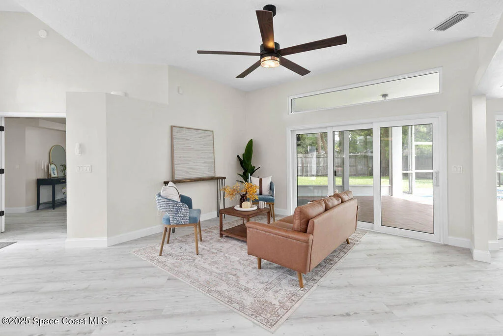 Photo of 6135 Balboa Street