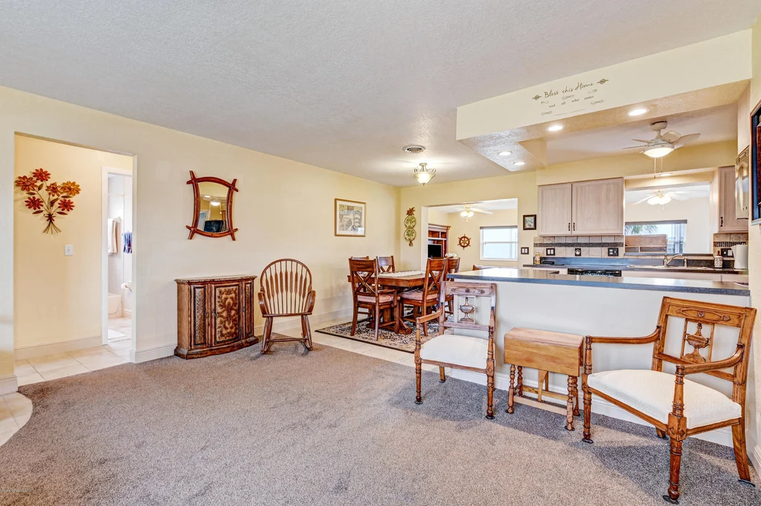 Photo of 992 Cardon Drive