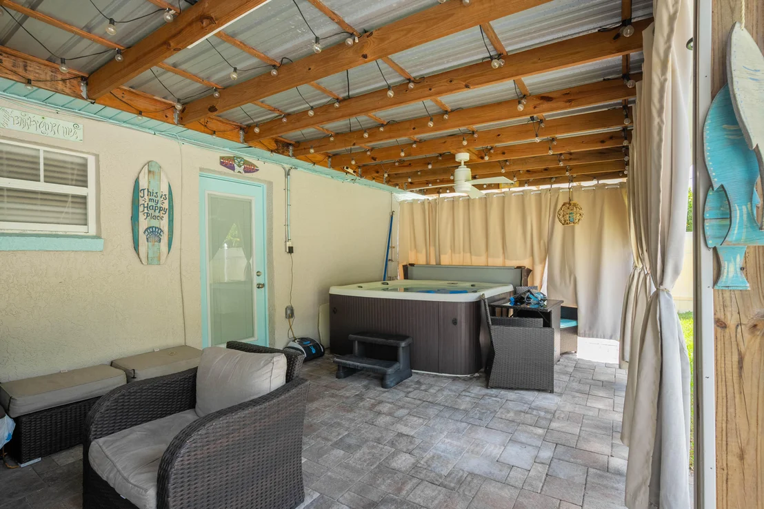 Photo of 340 W Exeter Street