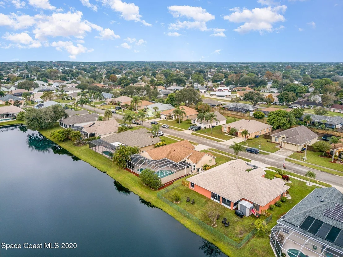 Photo of 1008 SABAL GROVE Drive