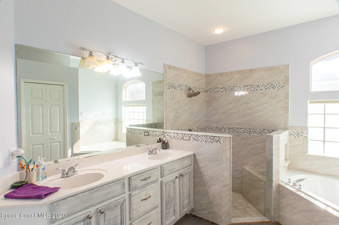 Photo of 1704 Ficus Point Drive