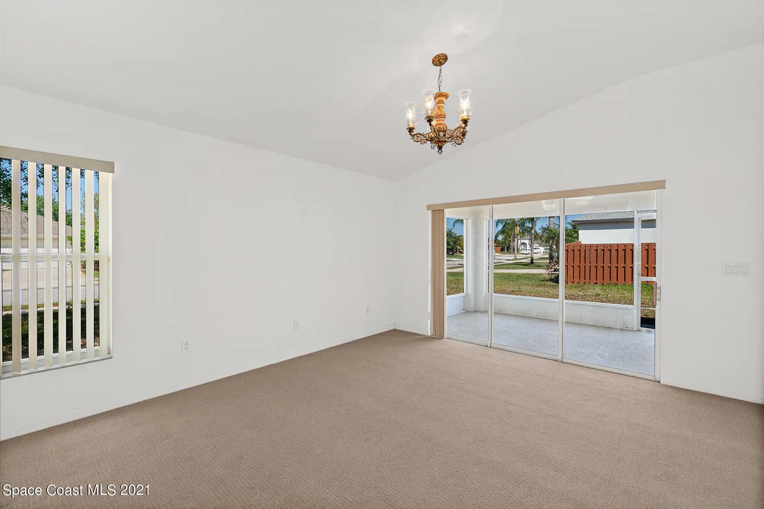 Photo of 1850 Sun Gazer Drive