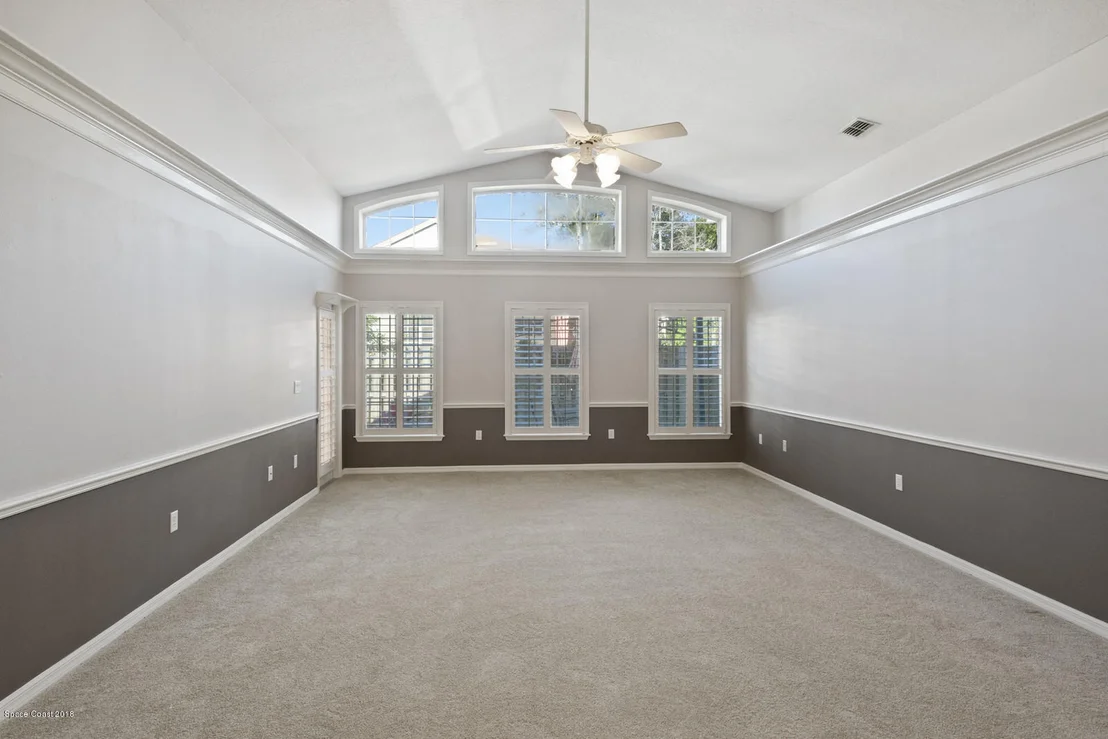 Photo of 2477 Saint Johns Lane