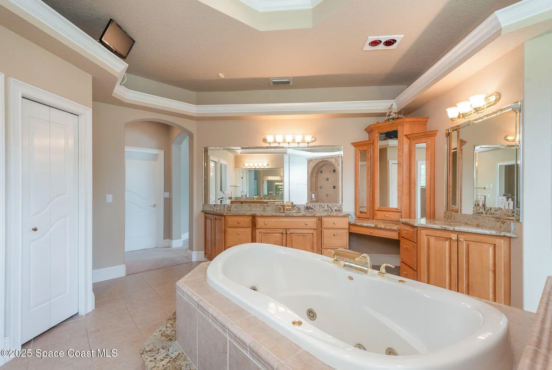 Photo of 1175 Tuckaway Drive