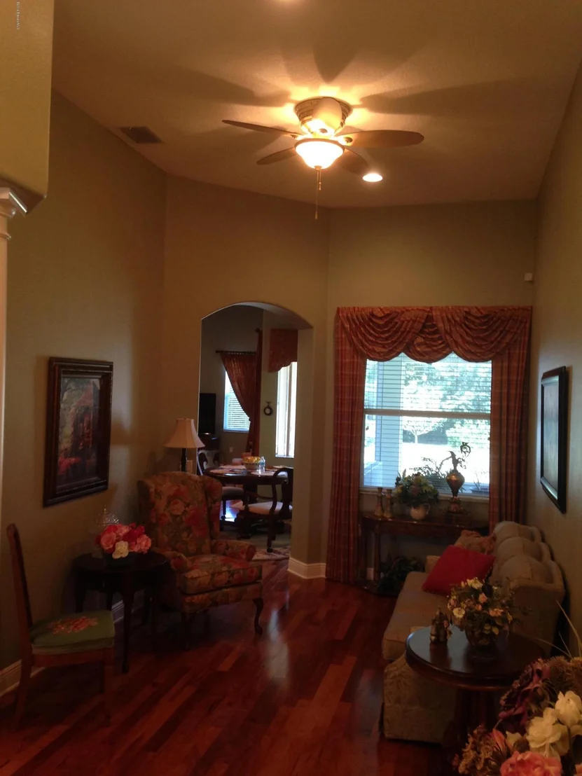 Photo of 4755 Dixie Way