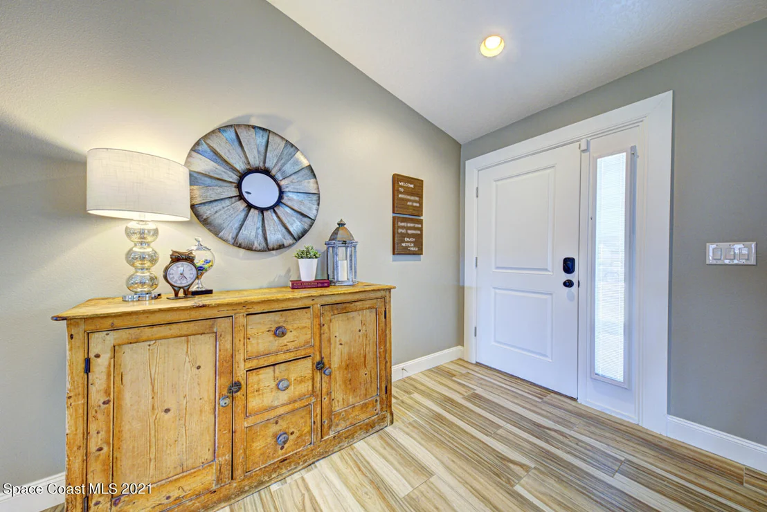 Photo of 925 Yorktowne Drive