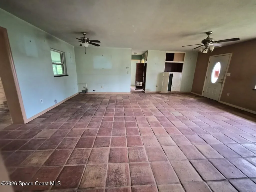 Photo of 180 Lee Road