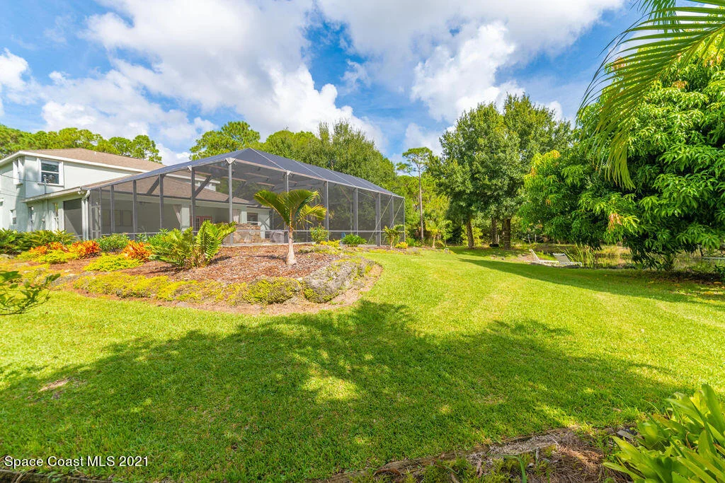 Photo of 4306 Hield Road NW