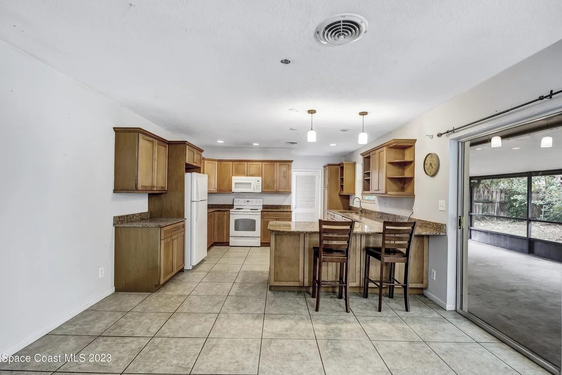 Photo of 521 Andrews Drive