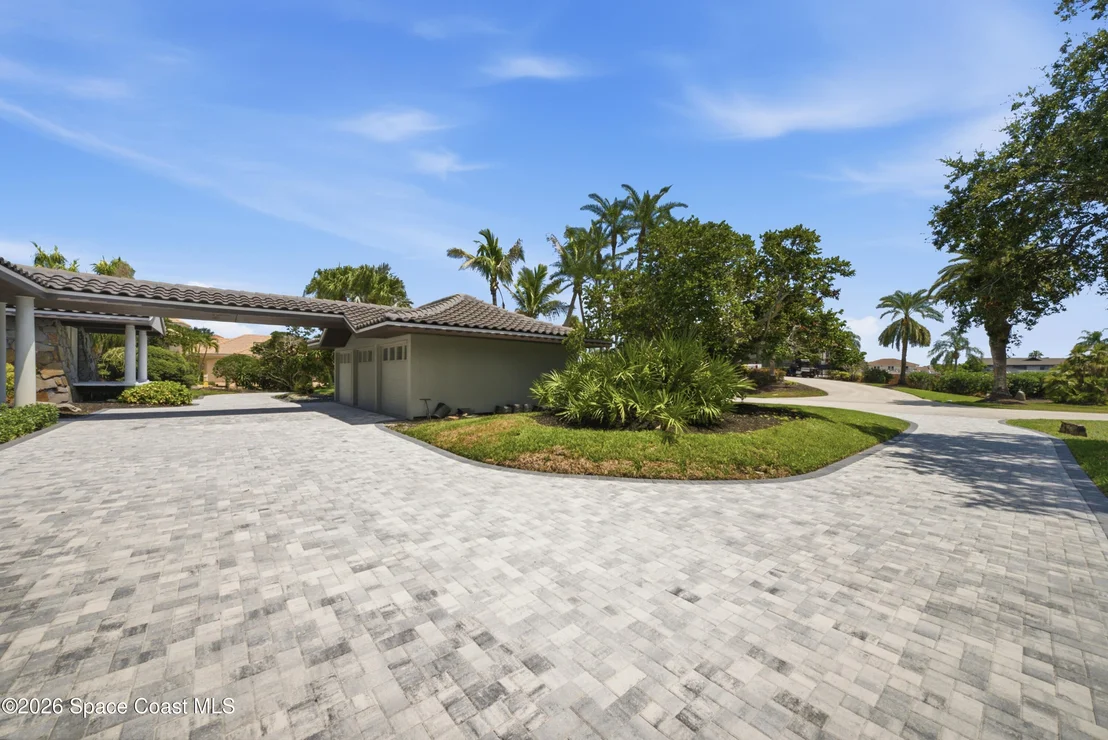Photo of 722 Loggerhead Island Drive