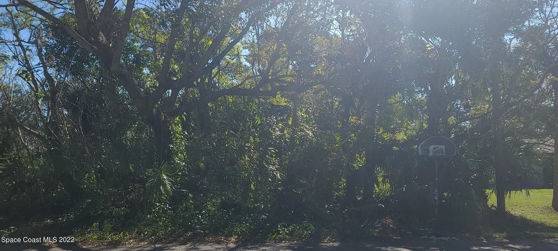 Photo of 5429 Holden Road
