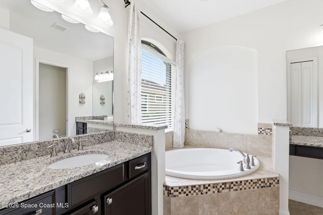 Photo of 955 Shiloh Drive
