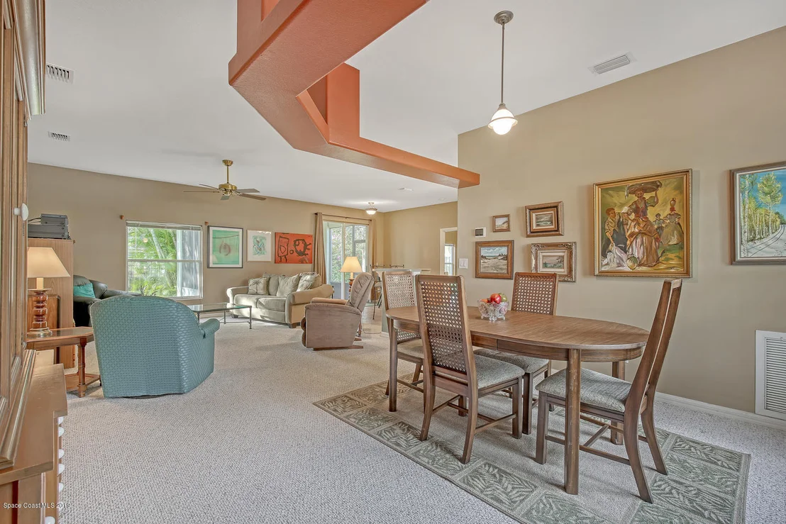 Photo of 832 Del Mar Circle