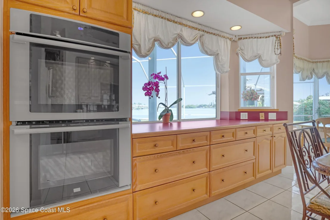 Photo of 1530 Bay Shore Drive