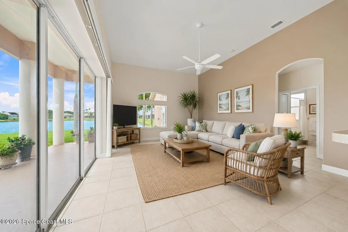 Photo of 1000 Starling Way