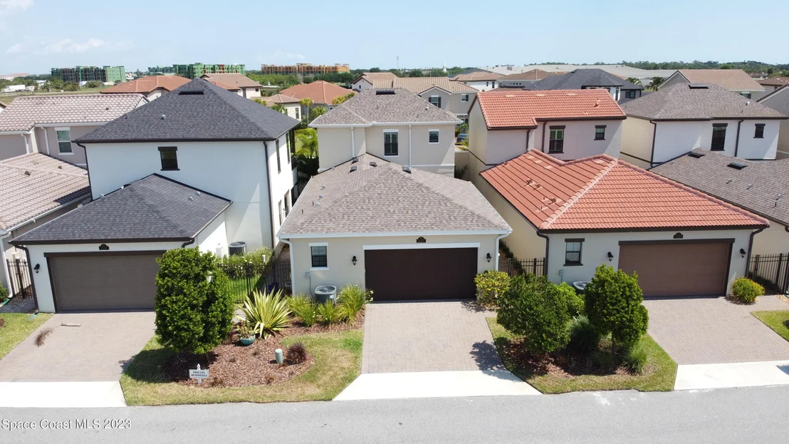 Photo of 2237 Zuma Lane